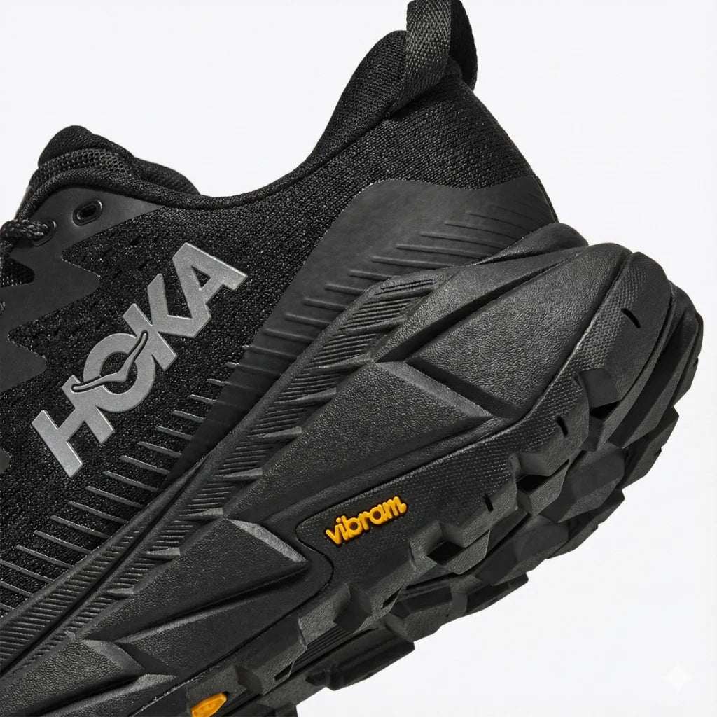 Skyline Max - Triple Black cushioning detail