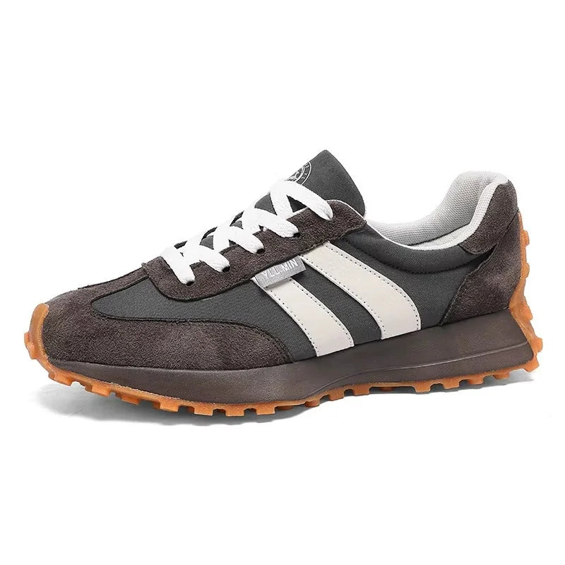 TrailLine Retro Walking Shoes fit detail